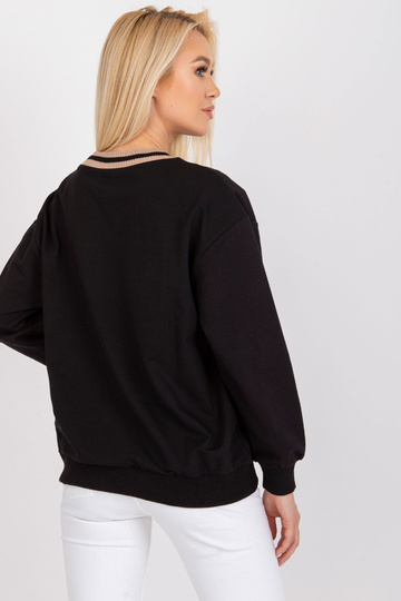 Juodas laisvas megztinis Louna 2