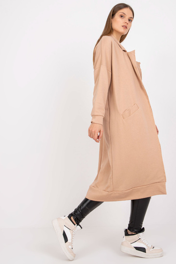 Smėlio spalvos megztinis...