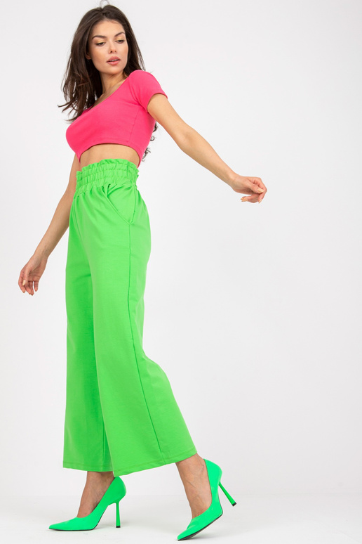 Šviesiai žalios Basic sportinės...