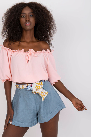 Šviesiai rožinė trumpa...