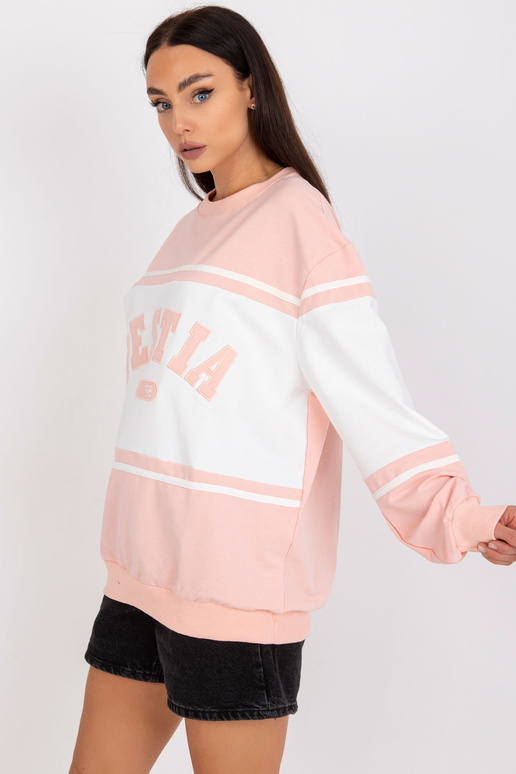 Persiko spalvos oversize megztinis be... Persiko spalvos oversize megztinis be...