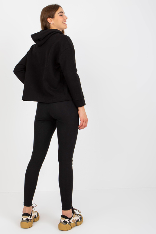 Juodas moteriškas megztinių...