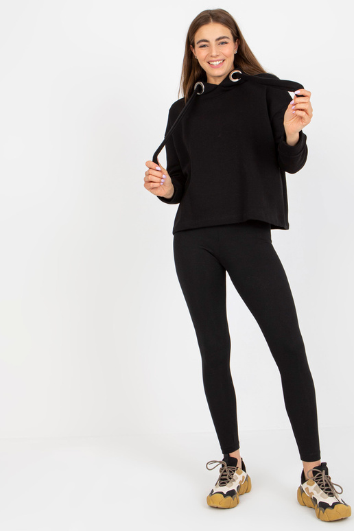 Juodas moteriškas megztinių...