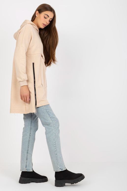 Smėlio spalvos ilgas bazinis gobtuvas