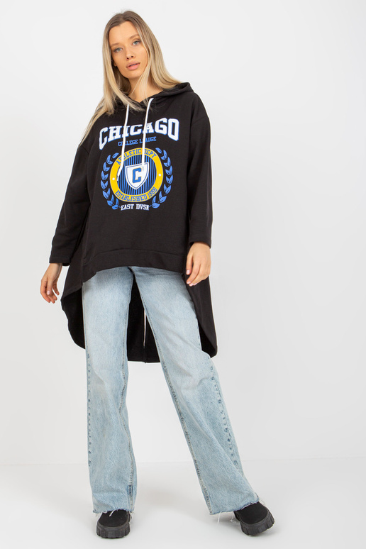 Juodas moteriškas džemperis ilgesne...