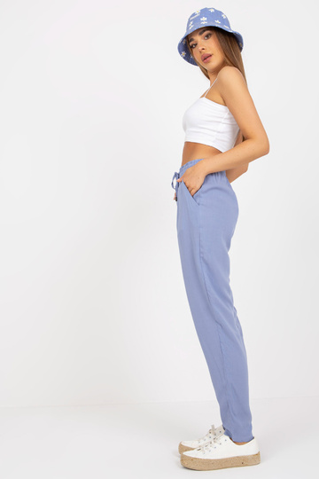 Šviesiai mėlynos audinio...