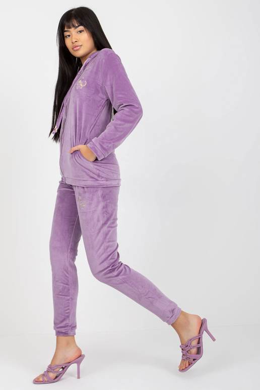 Violetinis moteriškas veliūrinis... Violetinis moteriškas veliūrinis...