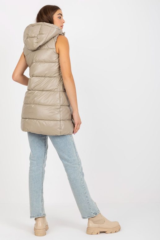 Tamsiai smėlio spalvos lakuota pūkinė...