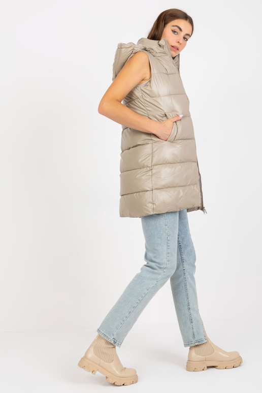 Tamsiai smėlio spalvos lakuota pūkinė...