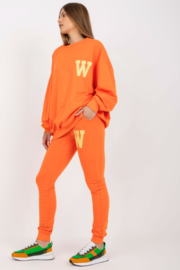 Oranžinės spalvos sportinio...