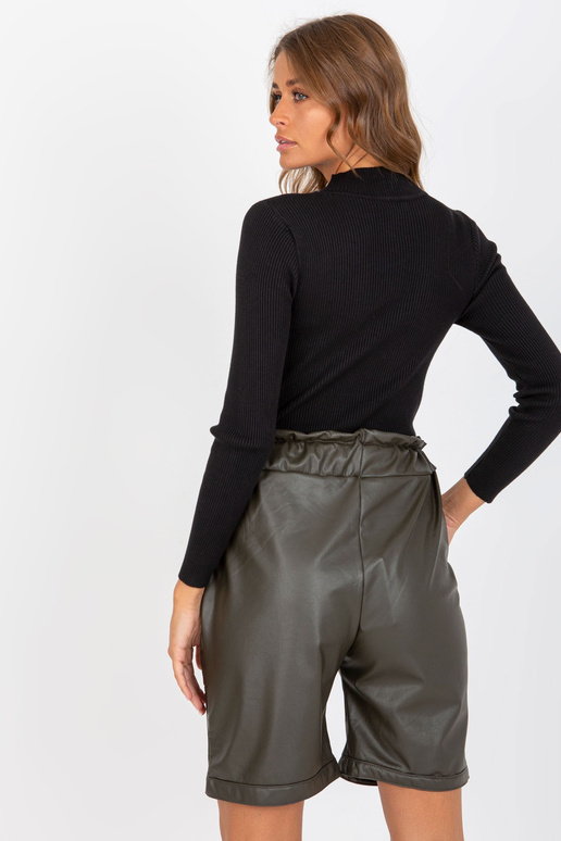 Juodas paprastas dryžuotas megztinis...