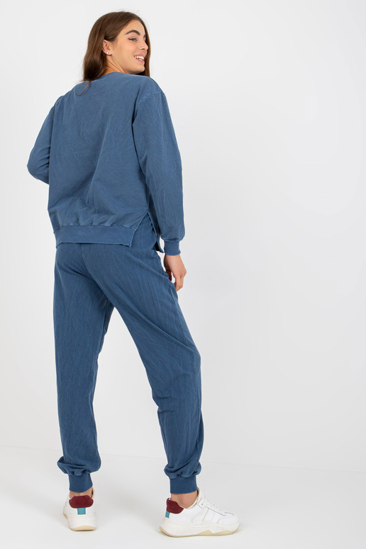 Tamsiai mėlynas laisvas laisvalaikio...