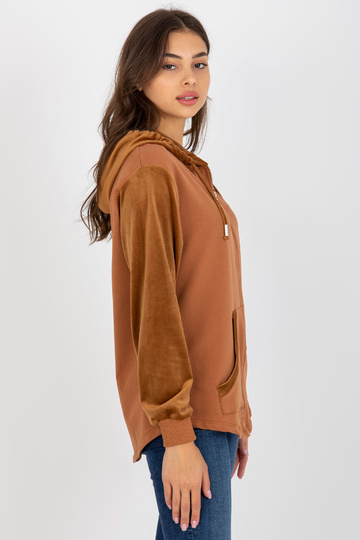 Šviesiai rudas megztinis su... 2