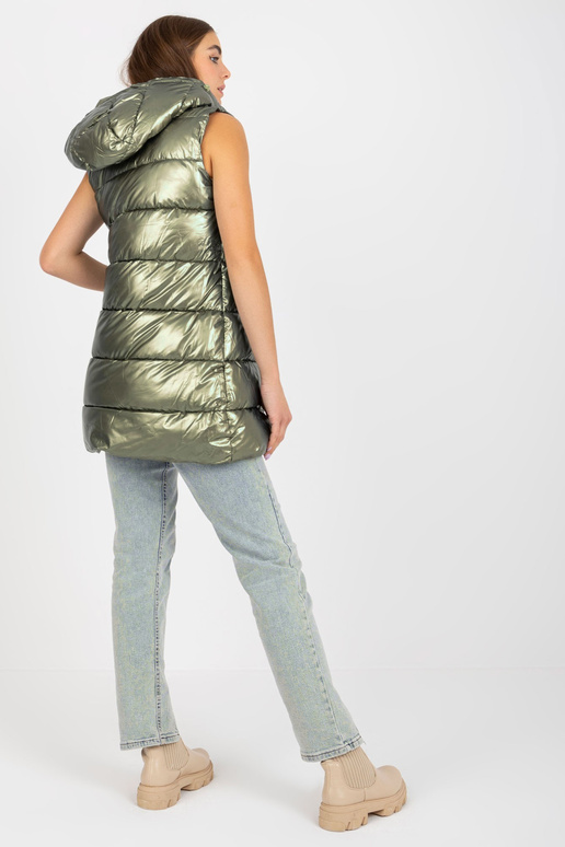 Tamsiai žalia žieminė liemenė su gobtuvu Tamsiai žalia žieminė liemenė su gobtuvu