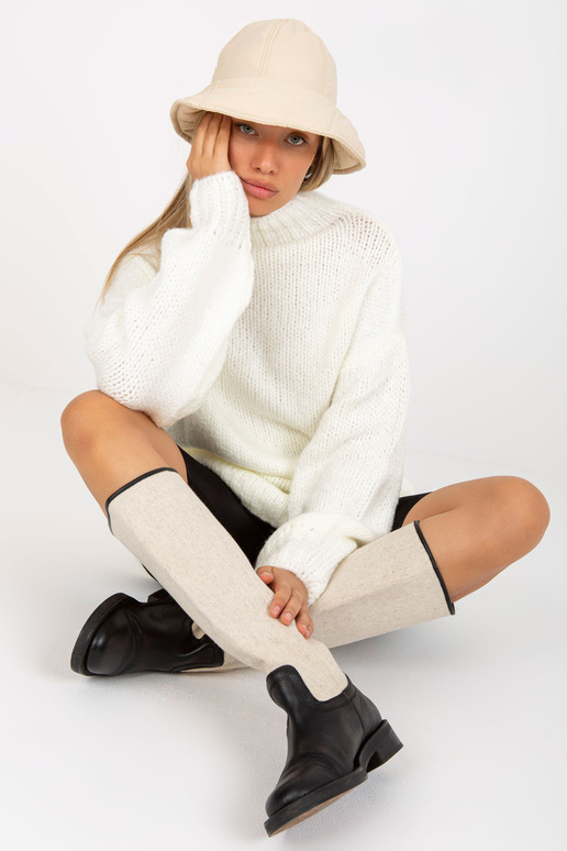 Ecru megzta mini suknelė