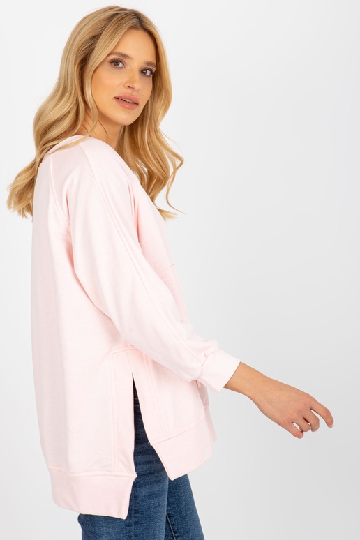 Šviesiai rausvos spalvos megztinis,... Šviesiai rausvos spalvos megztinis,...