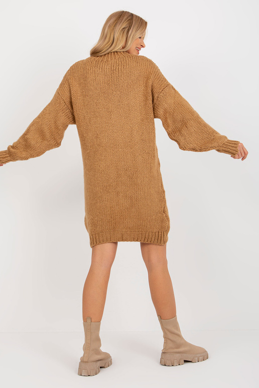 Camel Oversize megzta suknelė su vėžliu