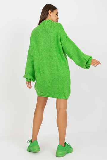 Šviesiai žalia megzta... 2