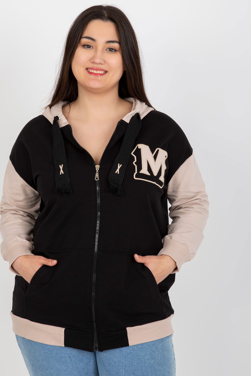 Juodos ir smėlio spalvos plius dydžio...