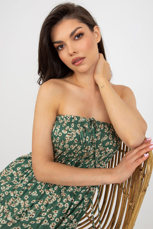 Tamsiai žalia gėlėta vasarinė suknelė... Tamsiai žalia gėlėta vasarinė suknelė...