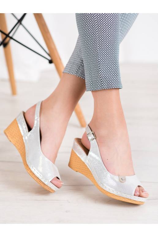 Blizgančios platforminės basutės Blizgančios platforminės basutės