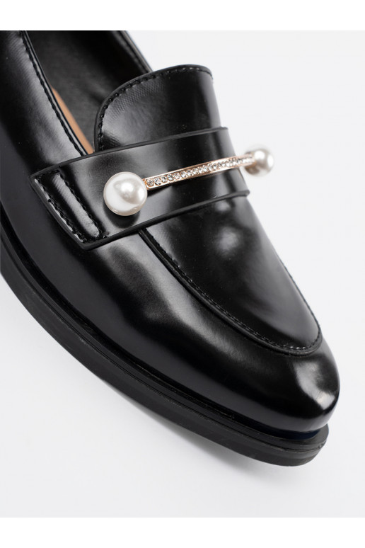 Juodos spalvos  mokasinai su perliukais