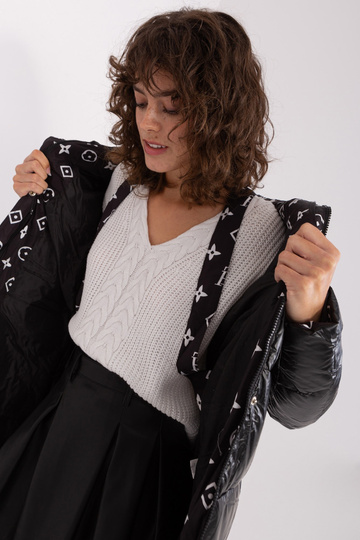 Striukė-NM-KR-TR8303.96P-juoda