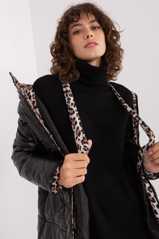 Striukė-NM-KR-TR8303-1.99P-juoda