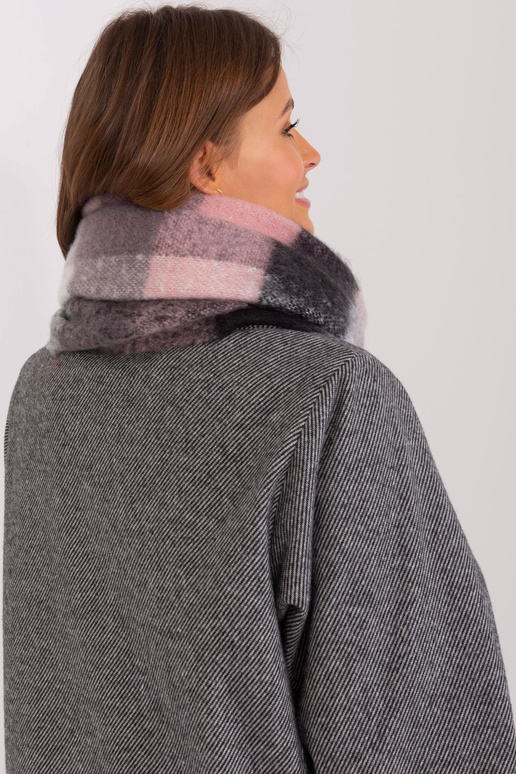 Šalikas-AT-SZ-2313501.97-šviesiai...