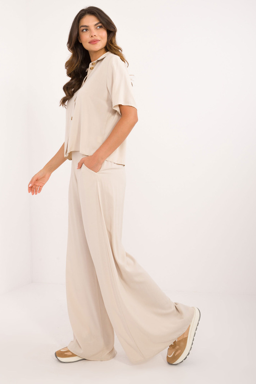 Dviejų dalių komplektas...