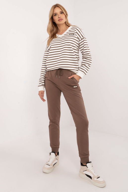 Rinkinys-RV-KMPL-A-214.71-balta-ruda Rinkinys-RV-KMPL-A-214.71-balta-ruda