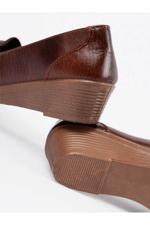 rudos spalvos  pusbačiai su bantuku