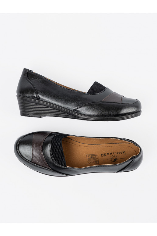 Juodos spalvos  moteriški pusbačiai Juodos spalvos  moteriški pusbačiai