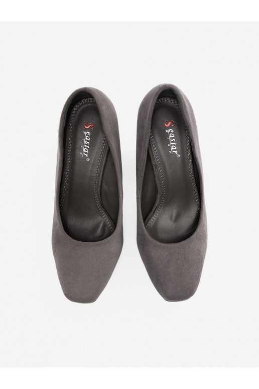 iš zomšos aukštakulniai ant kulno pilkos spalvos