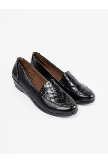 moteriški pusbačiai z fakturą skóry węża 2