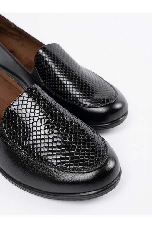 moteriški pusbačiai z fakturą skóry węża