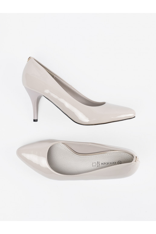 pilkos spalvos aukštakulniai