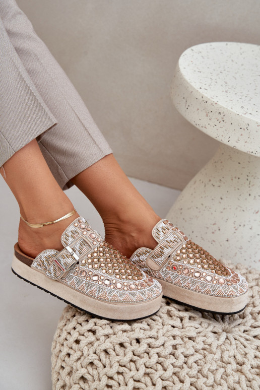 Dekoruotos Šlepetės su platforma smėlio spalvos Terfitra