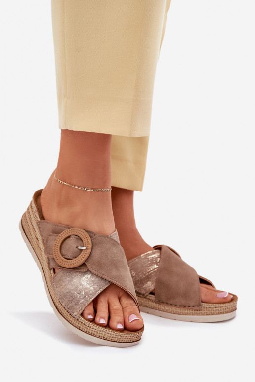 Moteriškos šlepetės  dekoruoti su sagtimis Inblu RV000012 rudos spalvos