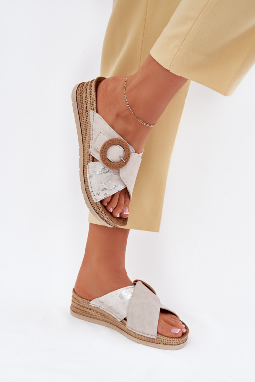 Moteriškos šlepetės  dekoruoti su sagtimis Inblu RV000012 dramblio kaulo spalvos