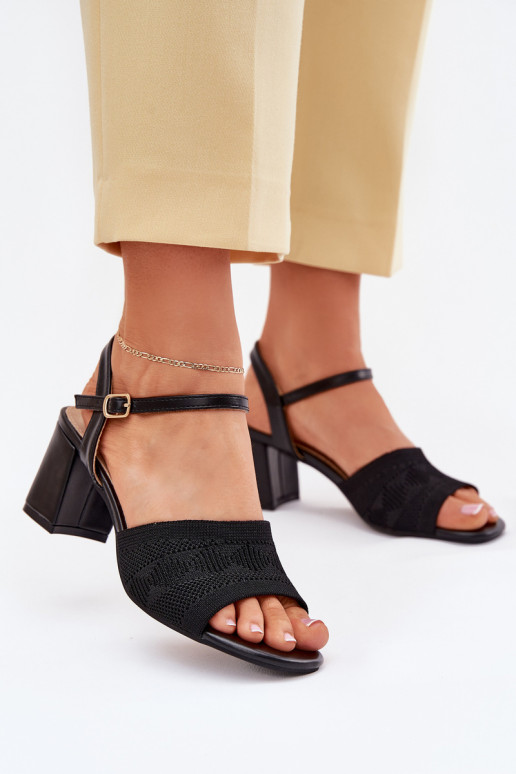 Moteriškos basutės Na Słupkowym Obcasie Juodos spalvos Sarena