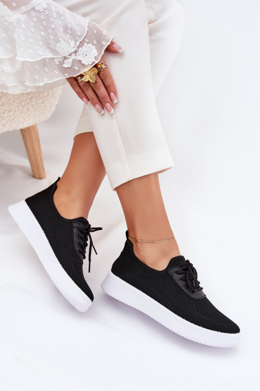  Įsispiriamo modelio sportiniai bateliai su platforma  Juodos spalvos Kalyra