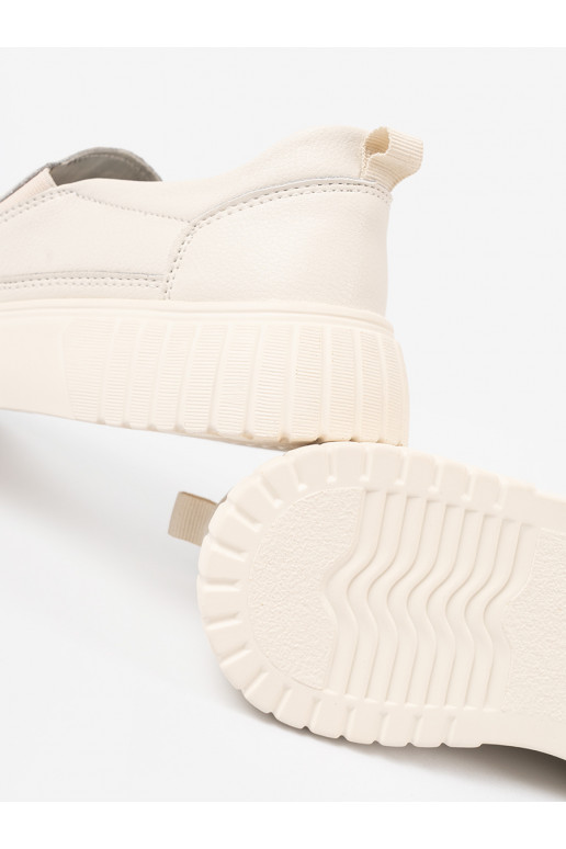 batai  su platforma beż