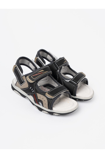 Juodos spalvos sandalai  2