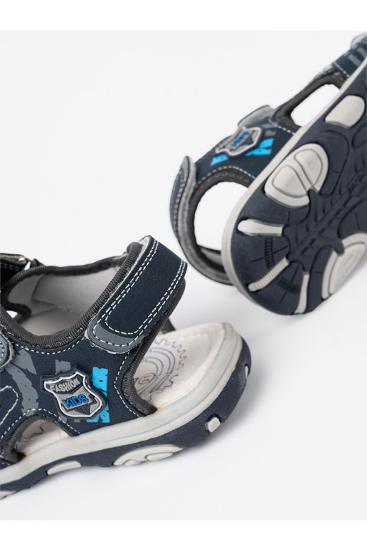 tamsiai mėlynos spalvos sandalai 