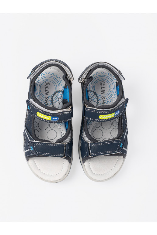 pilkos spalvos sandalai 