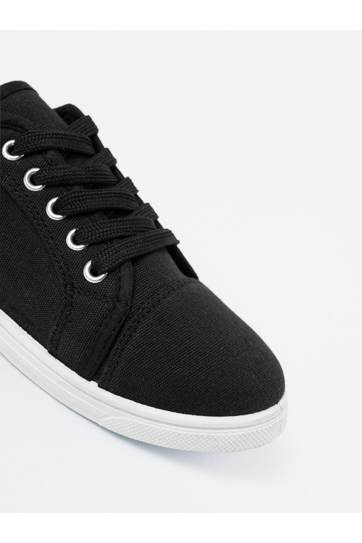 laisvalaikio batai juodos spalvos su raištukais