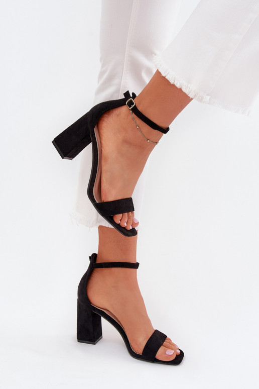 Moteriškos aukštakulnės basutės Z iš eko zomšosu Juodos spalvos Elirae