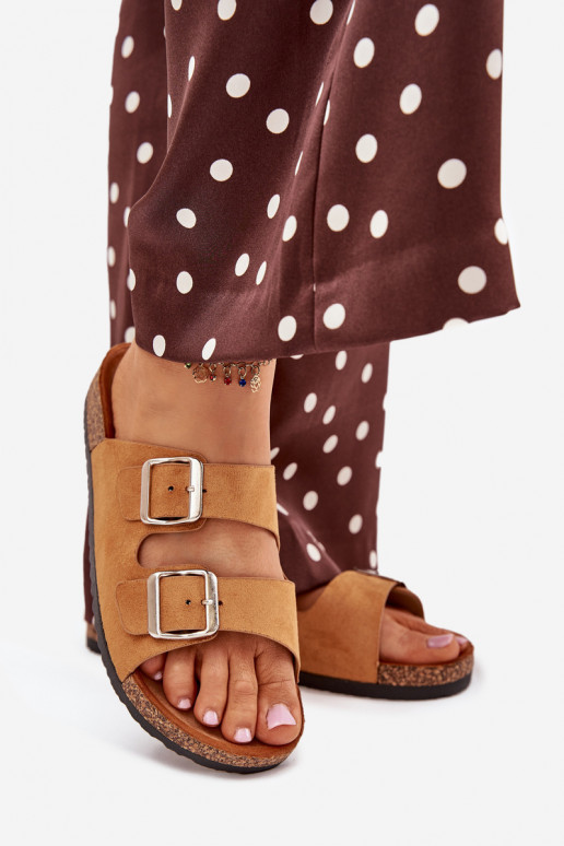 Moteriškos šlepetės su platforma su sagtimis rudos spalvos Livara