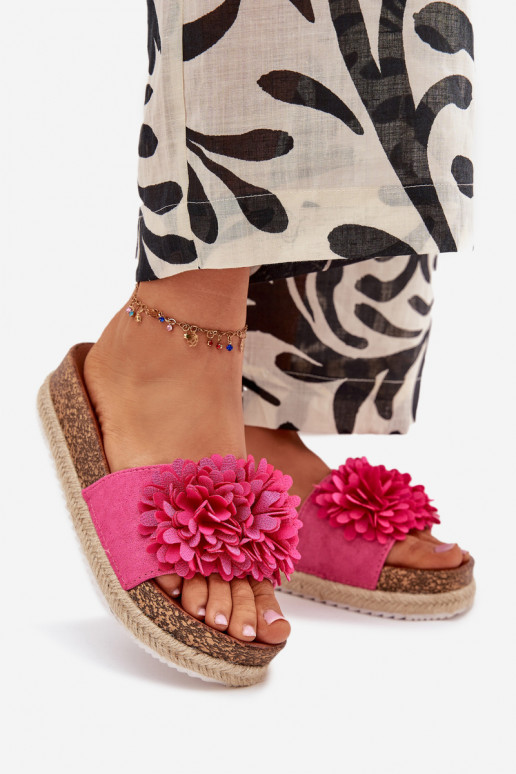 Moteriškos šlepetės su platforma  su gėlių motyvaiskami rožinės spalvos Tessara